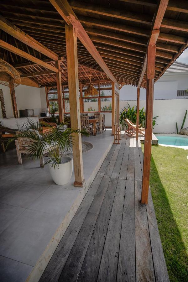 Villa Miti Bingin Улувату Екстер'єр фото